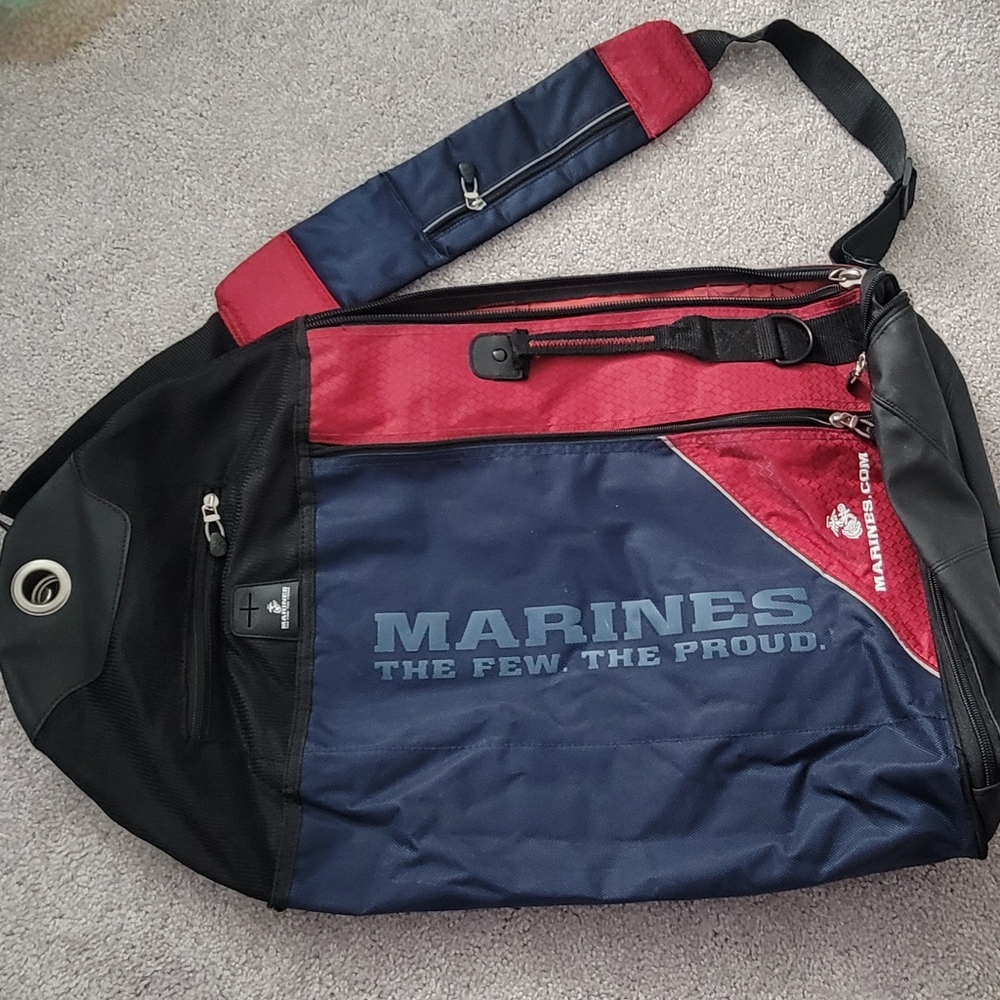 MARINES SHOULDER DUFFLE